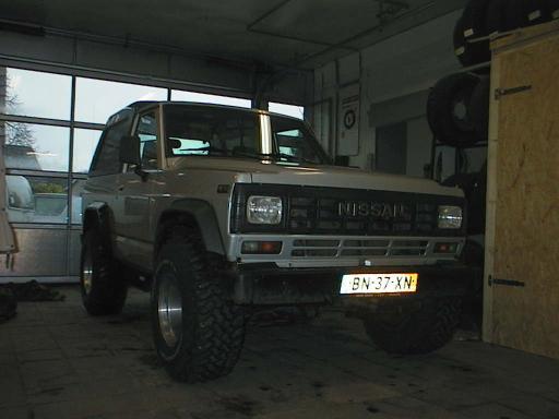 Nissan Patrol R 160 3.3D