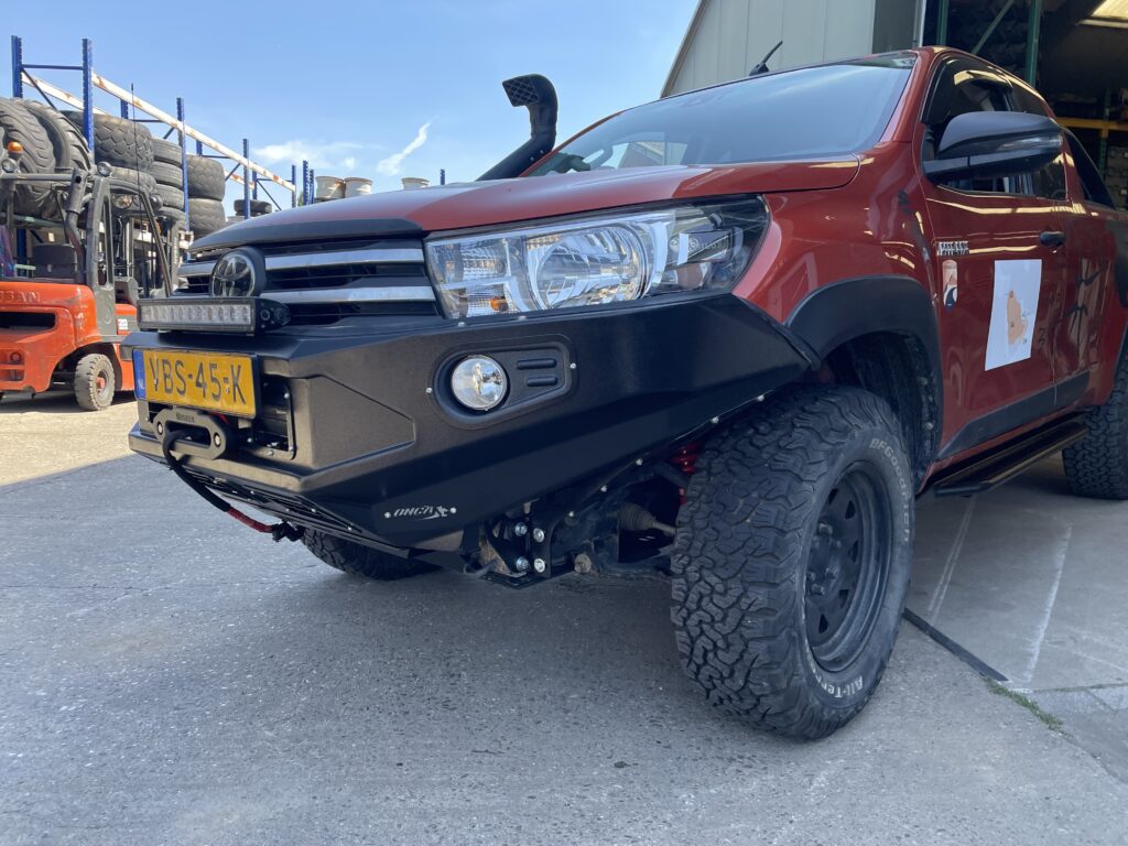 Toyota Hilux specialist lier montage