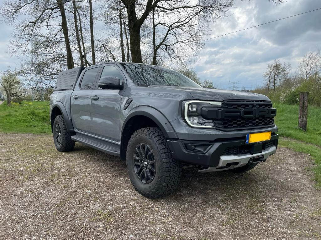 Ranger Raptor Overland build by Jip Saris Adventure vehicles Warn mounted winch